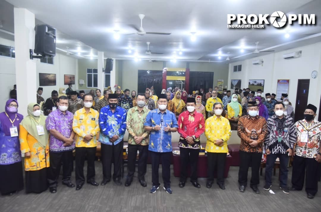 HUT Ke-76 PGRI dan HGN 2021, Wabup H.Syamsuddin Uti membuka Perlombaan dan Pertandingan