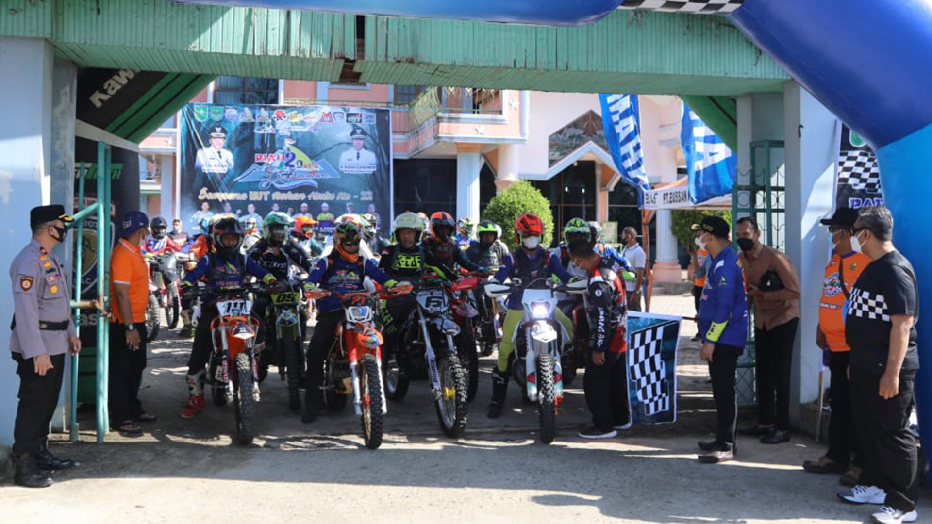 200 Rider Ikuti JRR 9 dan Riau 2 Day's Adventure 2021 di Rohul