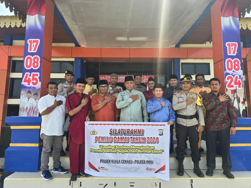 Bersama Forum Kades, Kapolsek Kuala Cenaku Ajak Jaga Suasana Damai
