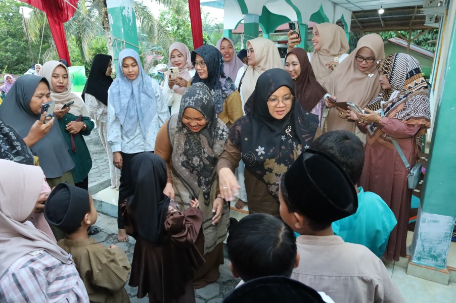 Safari Ramadhan di Minas Timur, Afni Tegaskan Kesetiaan Bersama Masyarakat