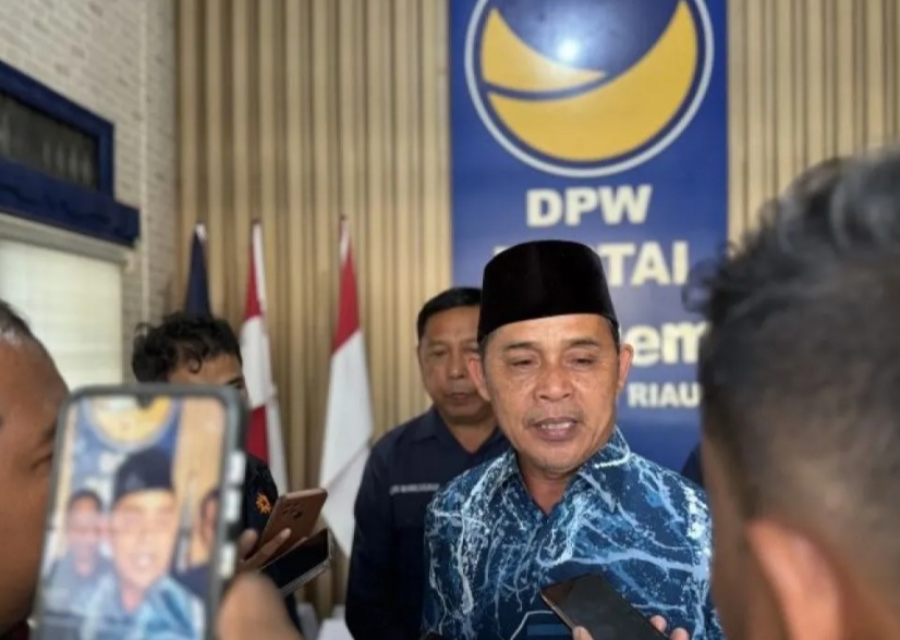 Maju di Pilkada Inhil, Herman Pilih Kader Perempuan Golkar jadi Wakilnya