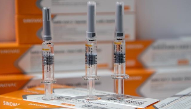 1,2 juta Vaksin Covid-19 dari China Telah Tiba, Tunggu Izin Penggunaan