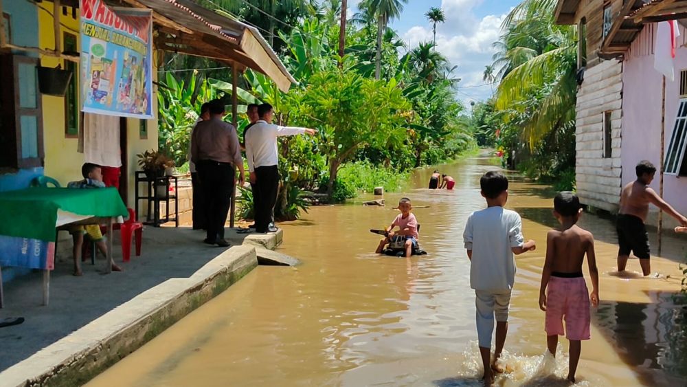 Sungai Batang Lubuh di Rohul Meluap, Kecamatan Rambah Terendam Banjir