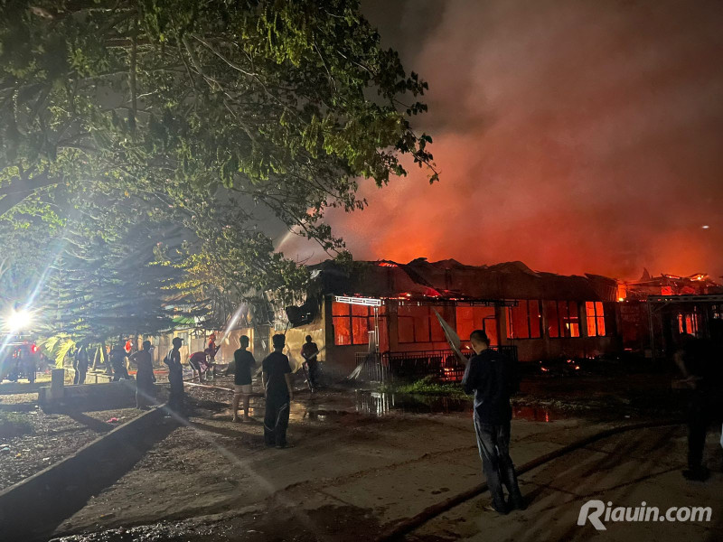 RSUD Puri Husada Inhil Terbakar, 5 Ruangan Utama Ludes Dilalap Api