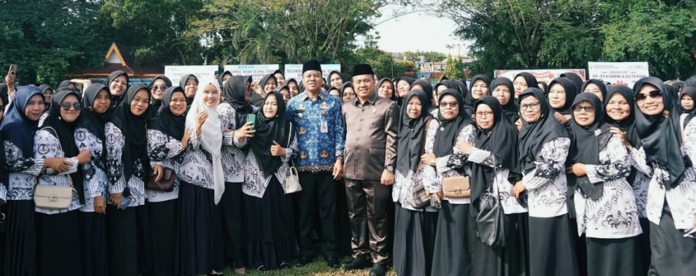Pemkab Kuansing Gelar Upacara HUT Korpri, PGRI, dan Hari Guru Nasional
