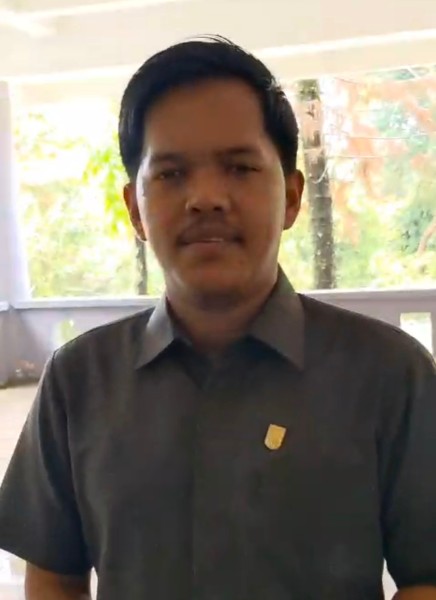 Sidang Banmus Berujung Aksi Protes, Pelantikan PAW DPRD Kuansing Aldiko Putra Cacat Prosedur