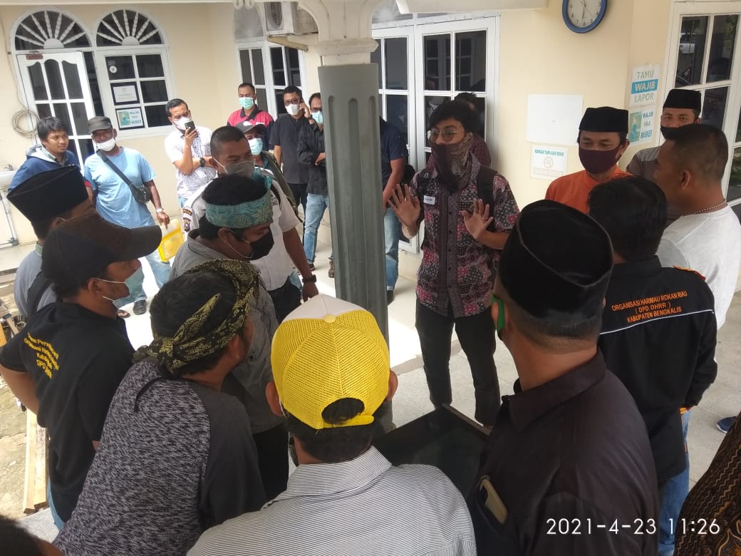 Kecewa Rekrut Calon Naker Diam-Diam, LSM dan Ormas di Duri Datangi PT WKS