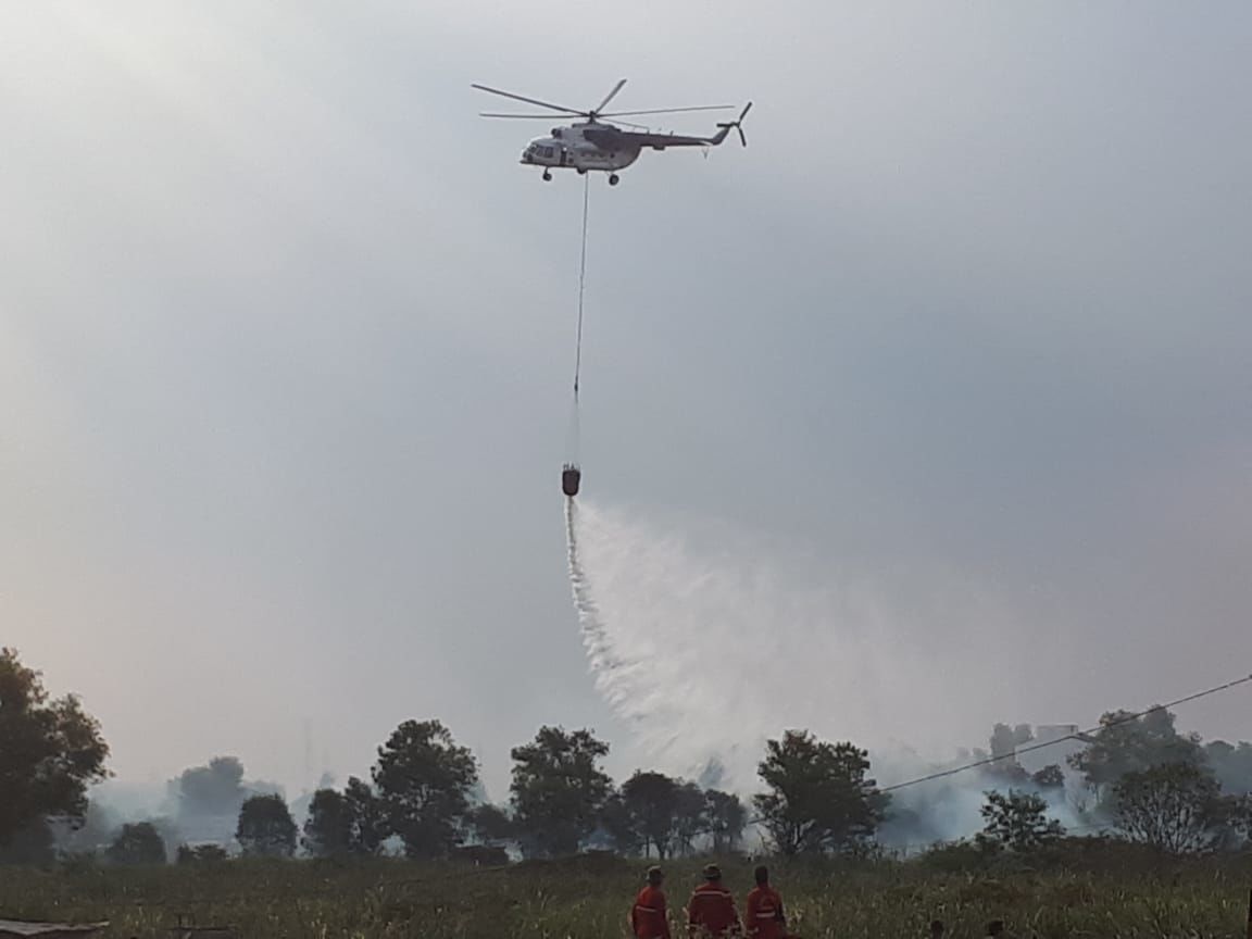Cagar Biosfer Giam Siak Kecil Kebakaran, BKSDA Kerahkan Helikopter Water Bombing