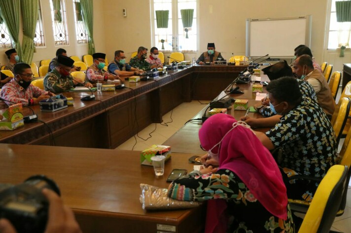 Tekan Angka Transmisi Lokal, Pemkab dan Satgas Covid-19 Siak Perketat Protokol Kesehatan di Tempat Umum