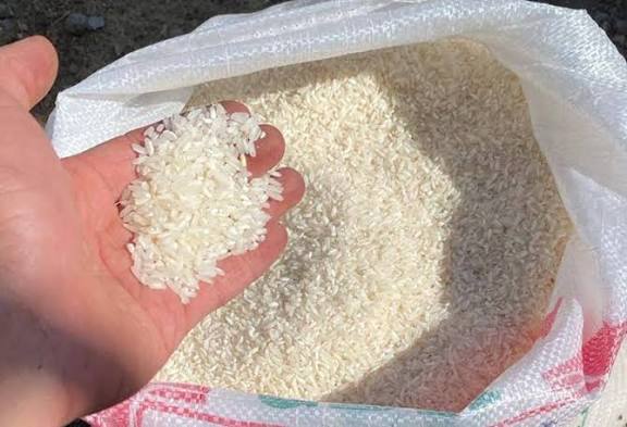 Pemprov Riau Jamin Ketersediaan Stok Beras 6 Bulan ke Depan
