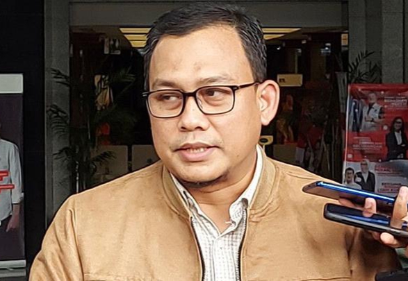 M Adil Kena OTT, KPK Juga Amankan Sejumlah Pejabat Pemkab Meranti