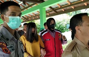 Wanita Pencabul 17 Anak di Jambi Ngaku Diperkosa, Ungkap Ada Bekas Cakaran di Dada