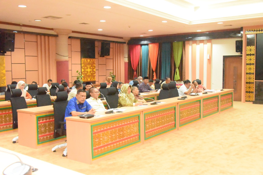 Pansus LKPJ Bengkalis Konsultasi  ke DPRD Riau