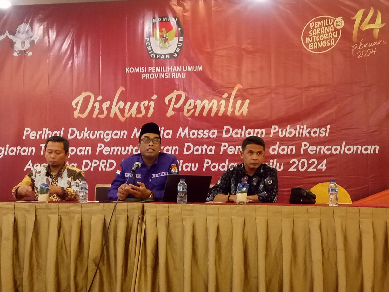 Pleno KPU Tetapkan 29 Balon DPD RI Dapil Riau dapat Tiket Maju Pemilu 2024, Berikut Nama-namanya