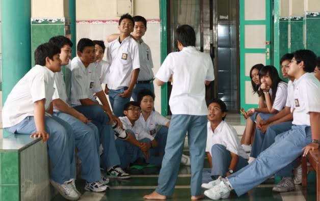 Siswa SMK/SMA di Riau Belum Boleh Belajar Tatap Muka, Ini Penjelasannya