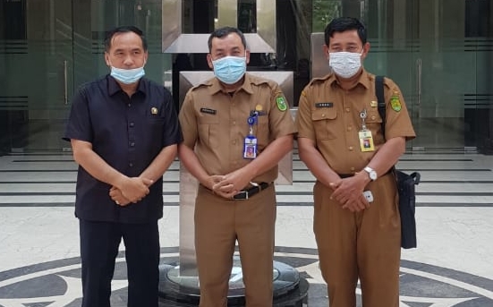 Ketua DPRD Feryyandi Bahas Persoalan Jalan Provinsi di Inhil dengan Kepala UPT Wilayah 4 Riau