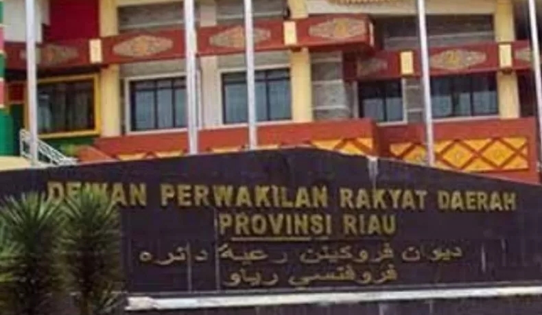 Maju Pilkada, KPU Riau Tunggu Permohonan PAW 6 Anggota DPRD