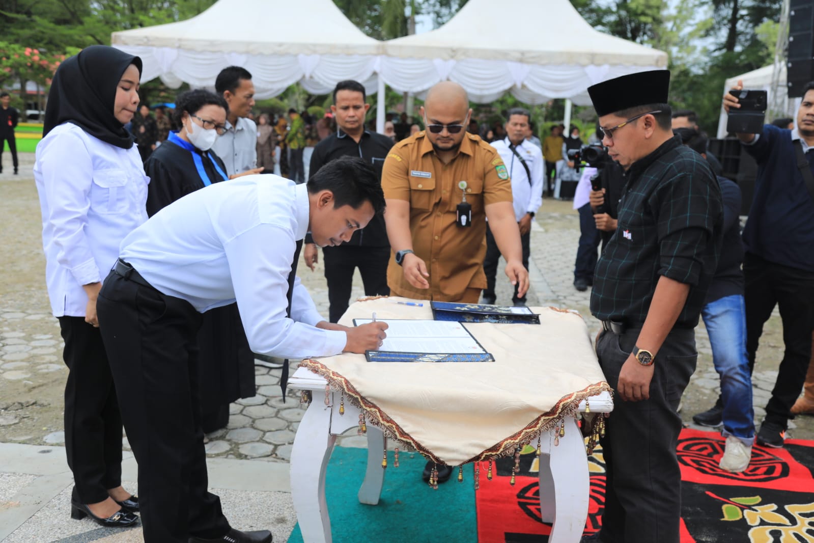 Hari Ini, 5.584 Anggota PPS Pemilu 2024 se-Riau Dilantik Serentak