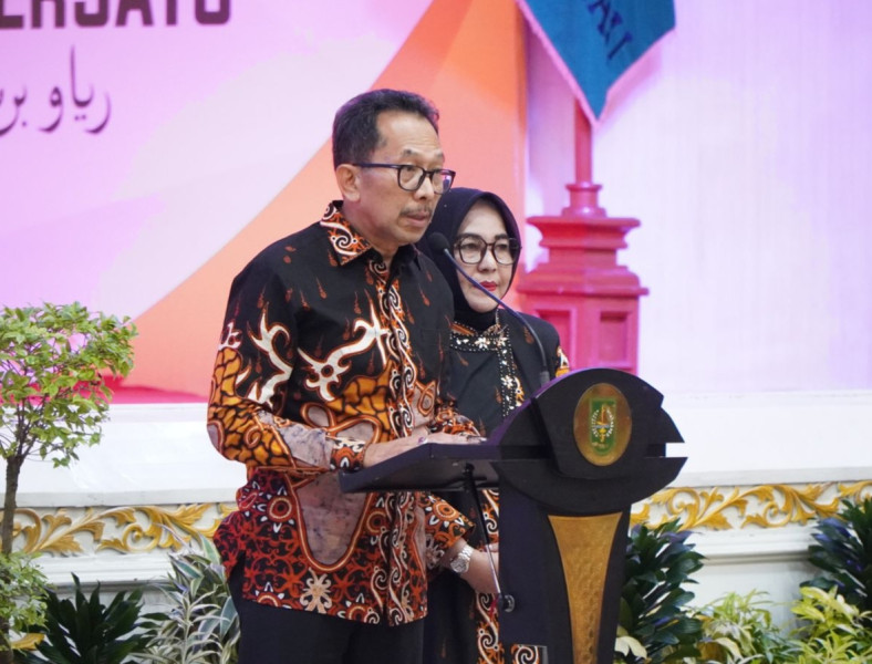 Dilantik Burhanuddin, Akmal Abbas Resmi Jabat Kajati Riau Gantikan Supardi