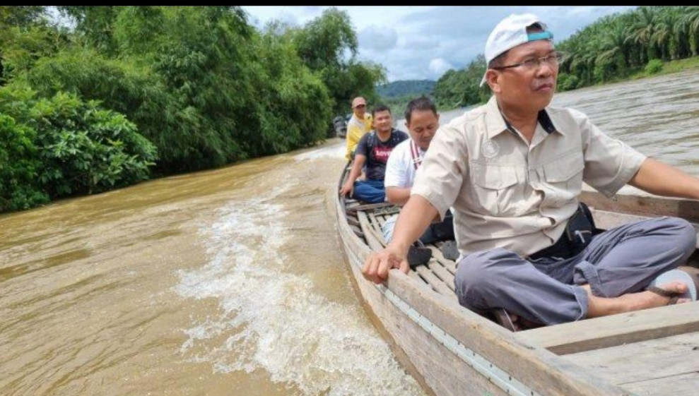 Lima Jam Arungi Sungai, Dit Intelkam Polda Riau Mapping Lokasi TPS Terisolir