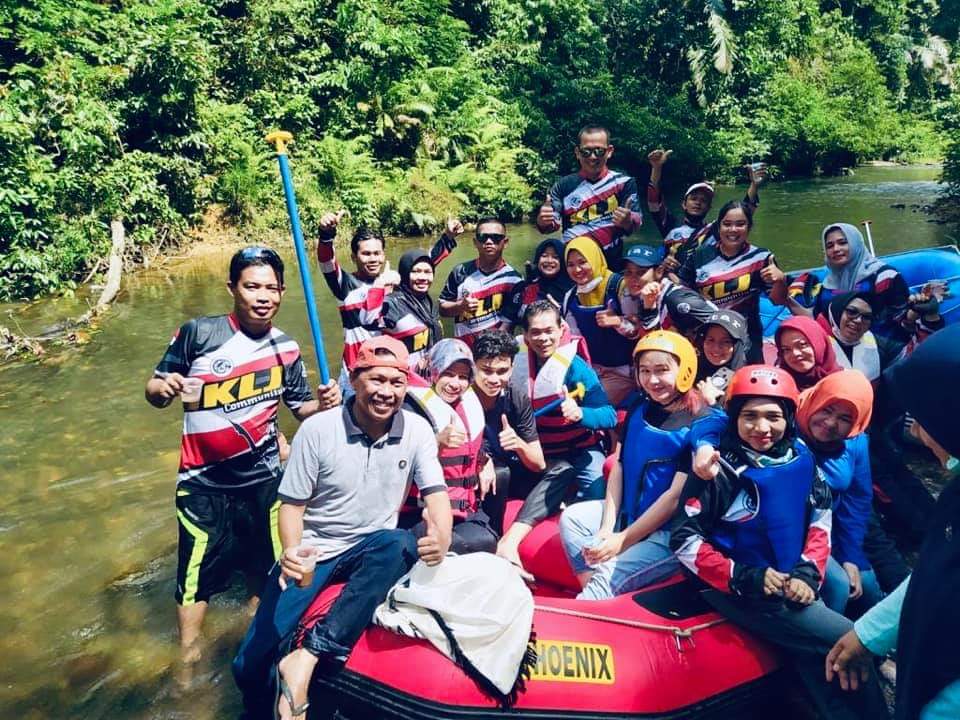 Warganet Nyinyirin Foto Sekda Kuansing Tak Patuhi Protokol Covid-19 Saat Arung Jeram