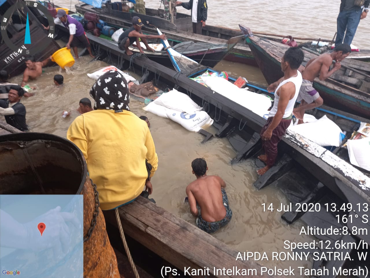 Kapal Sembako Tenggelam di Inhil, Kena Hantam Gelombang di Perairan Kuala Patah Larang