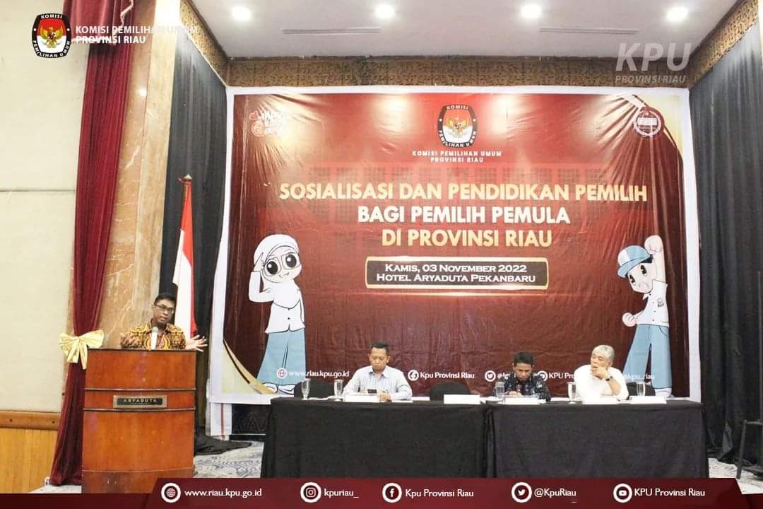 KPU Riau Gelar Sosialisasi dan Pendidikan Pemilih Bagi Siswa SMA/SMK