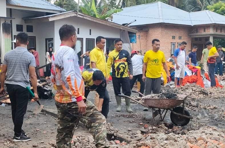 Golkar Kampar Galang Donasi Pakaian Bekas untuk Korban Gempa Pasaman Barat