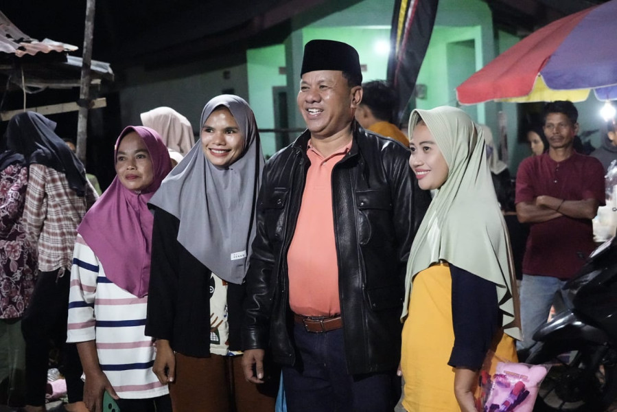 Bupati Kuansing Apresiasi Prestasi Jalur Palimo Olang Putie di Festival Pacu Jalur