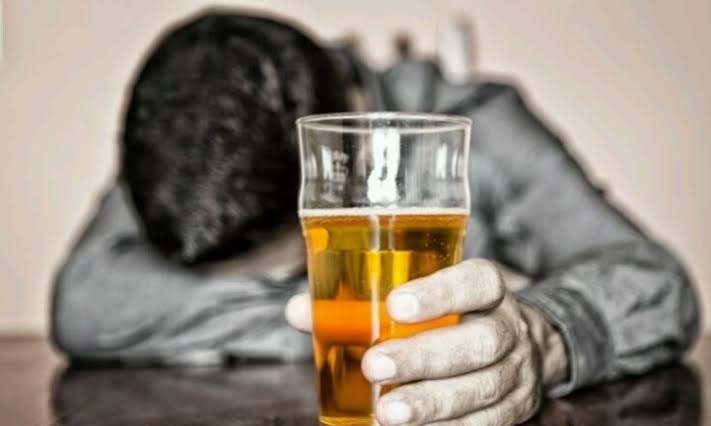 DPR Bahas RUU Larangan Minuman Beralkohol, Pelanggar Bisa Dibui 2 Tahun