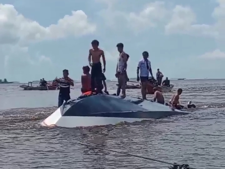 Update Tragedi Speedboat Terbalik di Inhil, 11 Tewas 58 Selamat