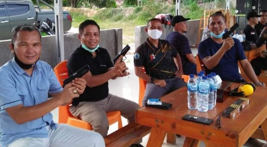 Perbakin Siak Latihan Menembak di Batalyon Arhanud Pekanbaru