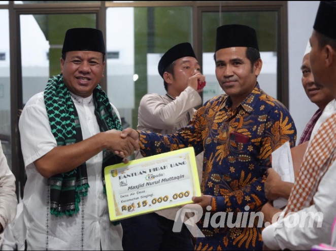 Demi Bantu Mesjid dan Surau, Pemkab Kuansing Gelontorkan Dana Hibah Sebesar Rp920 juta
