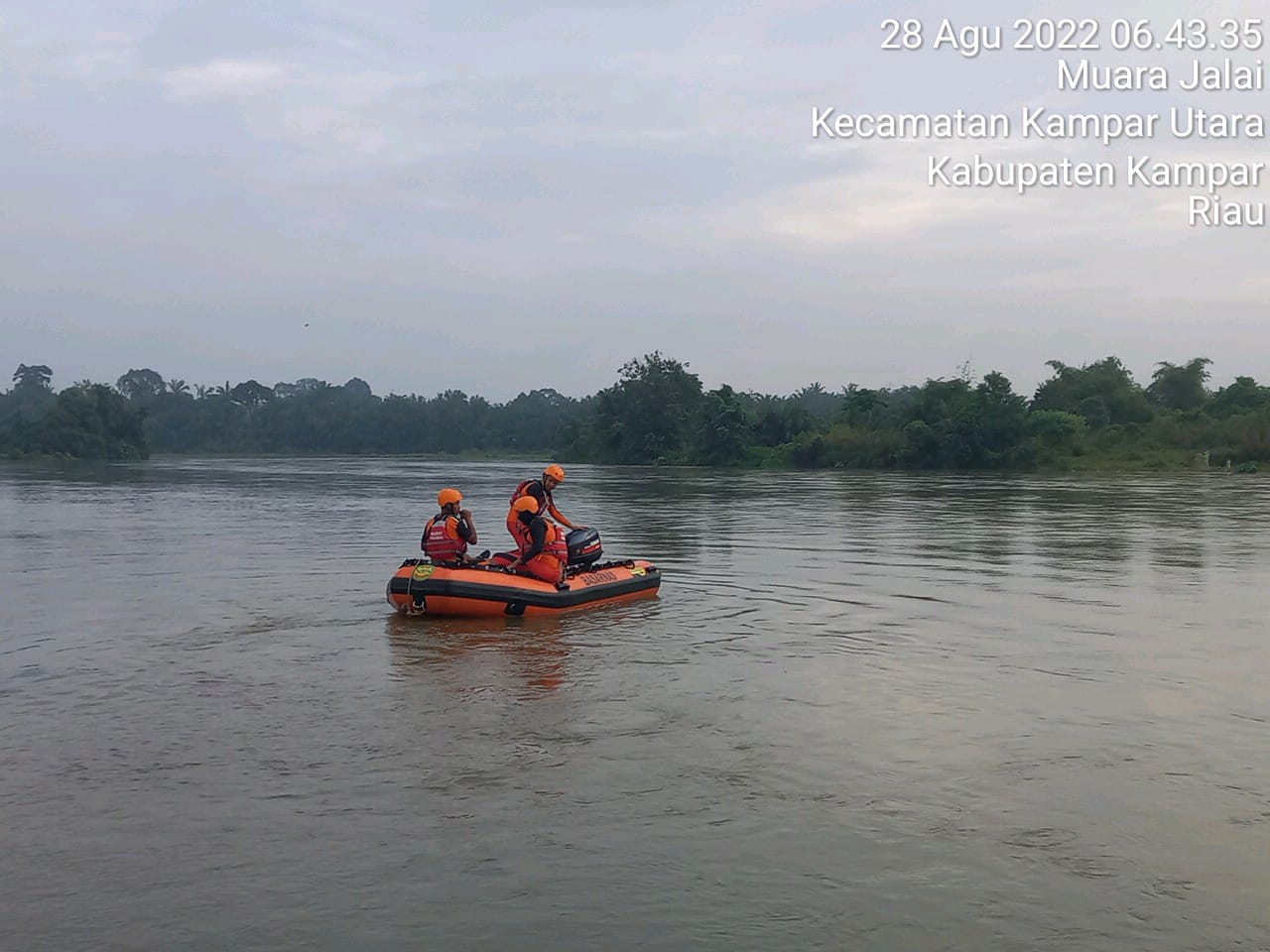 Tim SAR Lanjutkan Pencarian Remaja Tenggelam di Sungai Kampar