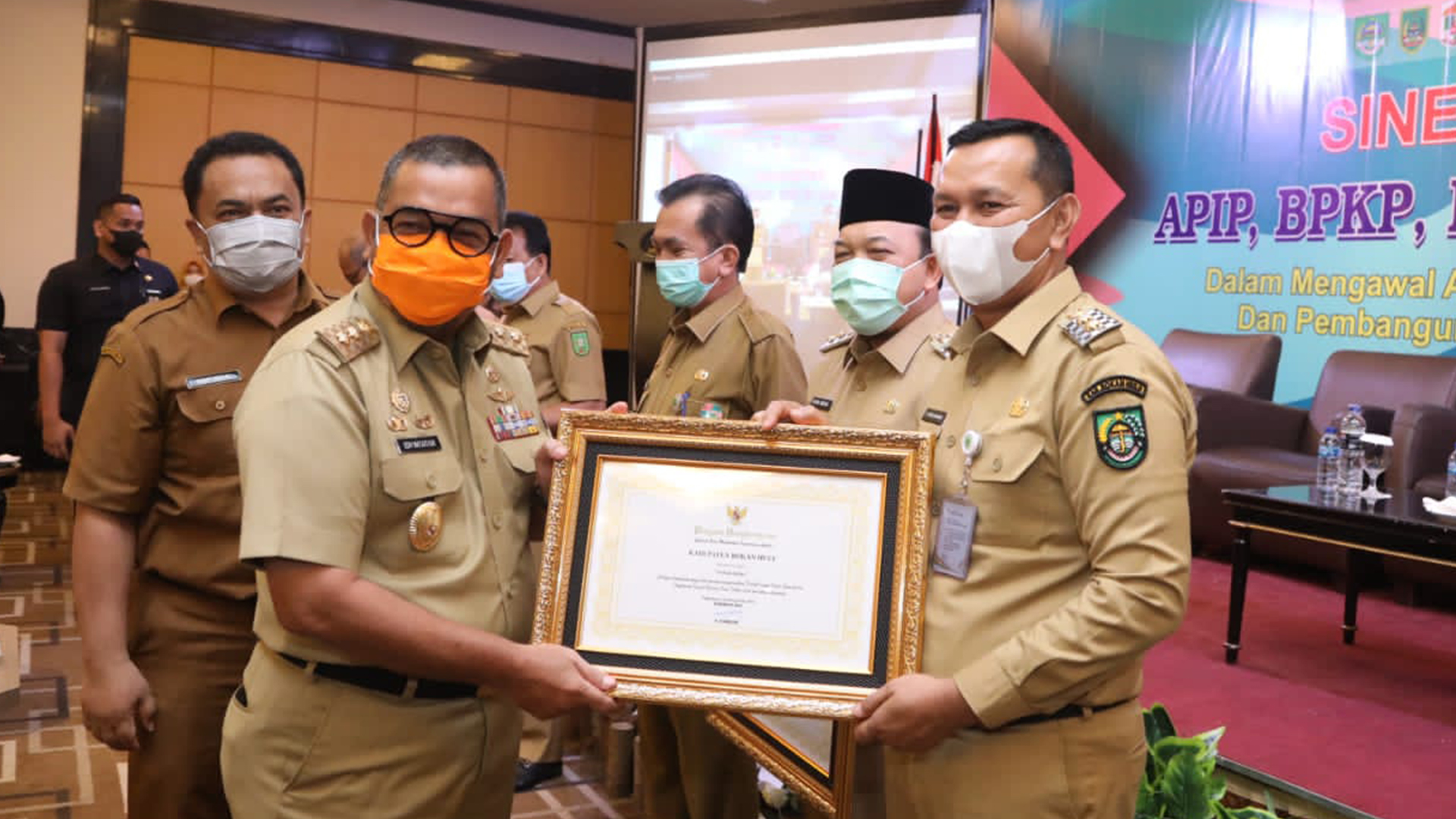 Kinerja Optimal, Pemkab Rohul Raih Penghargaan Terbaik 3 dari Inspektorat Provinsi Riau