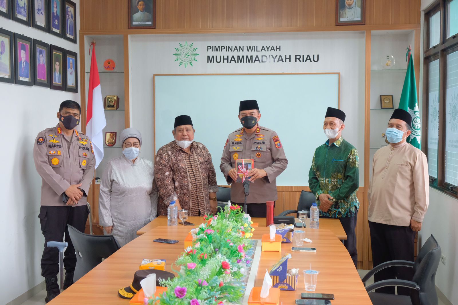 Berkunjung ke PW Muhammadiyah, Ini Harapan Kapolda Riau