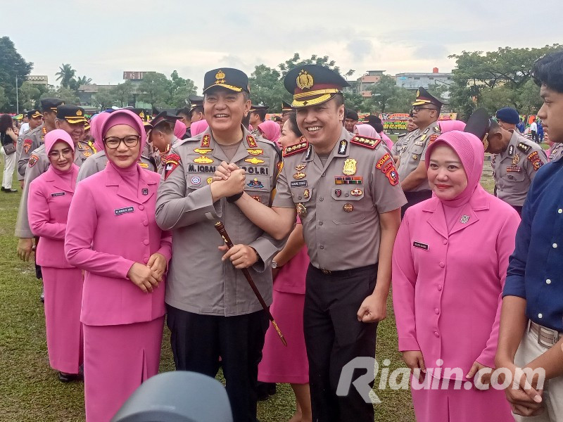 Ratusan Personil di Polda Riau Naik Pangkat, Ada Dirresnarkoba dan Kapolresta Pekanbaru yang Baru