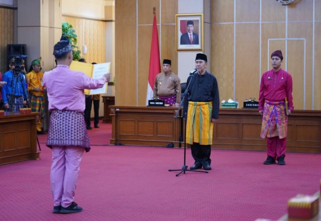 Kenakan Pakaian Melayu, Gubri Pimpin Upacara Hari Lahir Pancasila