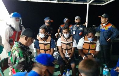 Kapal Penangkap Ikan Tenggelam di Selat Sunda, 10 Orang Hilang