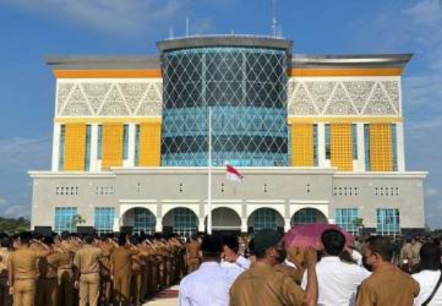 Sekdako Ingatkan Pegawai Pemko Pekanbaru Besok Wajib Masuk Kerja