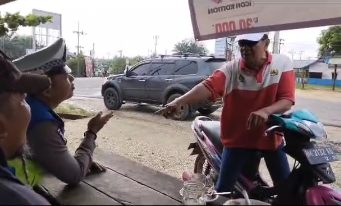 Pemotor Caci Maki Polantas di Inhu Akhirnya Ciut dan Minta Maaf ke Polisi