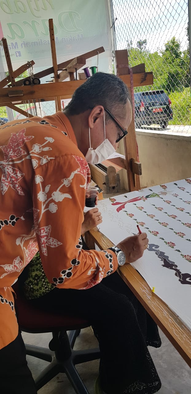 UMKM Bisa Jadi Sentra Industri Batik Kreatif di Riau