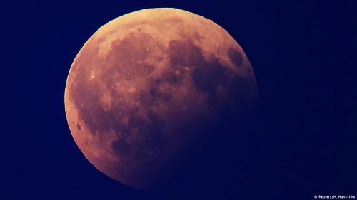 Besok Warga Pekanbaru Bisa Melihat Gerhana Bulan 