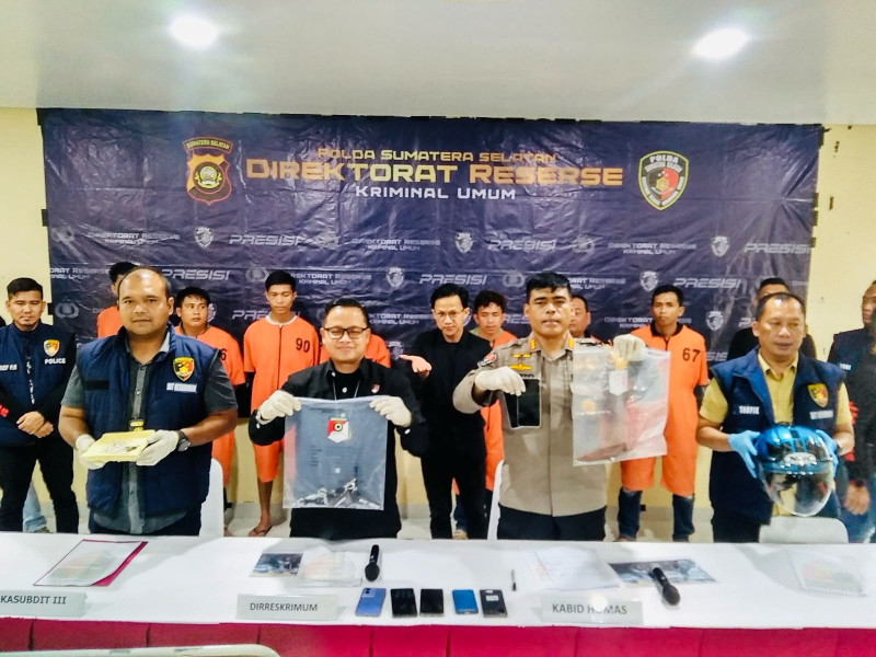 Tujuh Spesialis Rampok Nasabah Bank Diringkus di Polda Sumsel
