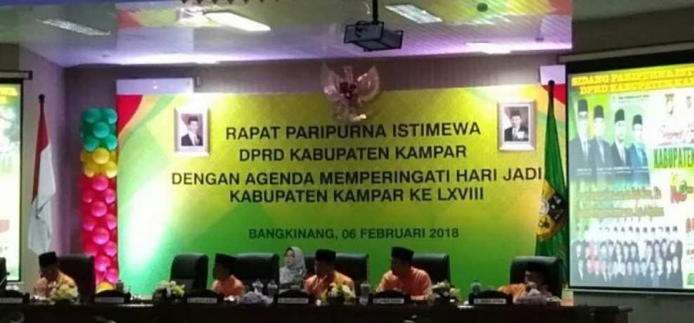 Pj Bupati Hadiri Paripurna Istimewa HUT Ke-74 Kabupaten Kampar