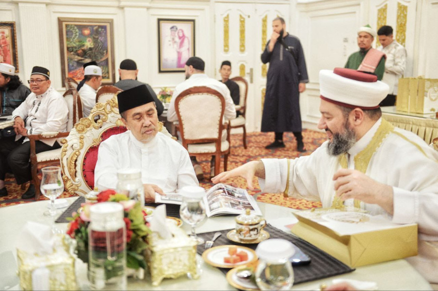 Gubernur Riau Terima Kunjungan Silahturrahmi Mufti Darul Fatwa Australia