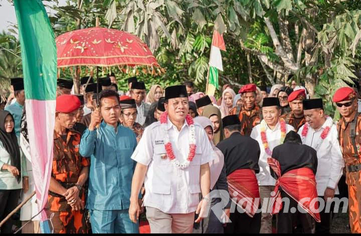 Tiru Jokowi, Bupati Kuansing tak Mau Buru-buru Pilih Pasangan Hadapi Pilkada 2024