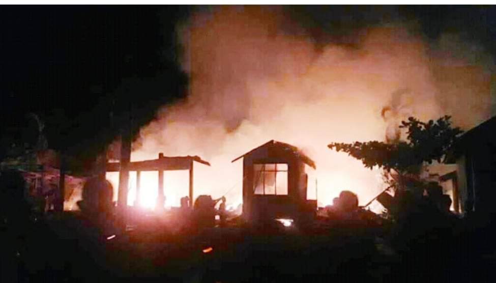 3 Rumah di Teluk Pantaian Inhil Terbakar, 3 Warga Meninggal Dunia Terkurung Api