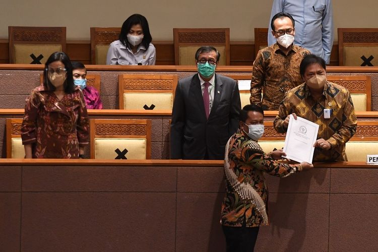 Demokrat dan PKS Menolak, DPR Sahkan RUU Cipta Kerja