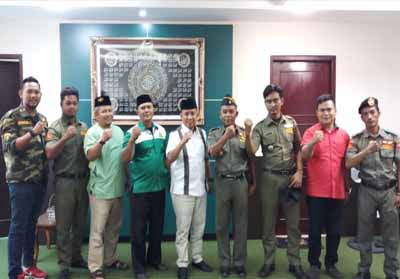 Terima Kunjungan GP Ansor dan Banser, Ketua DPRD Inhil Ajak Perangi Terorisme